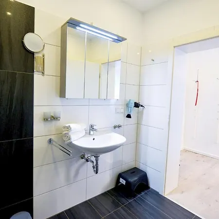 Апартаменты Haus Frauenpreiss F503 Куксхафен